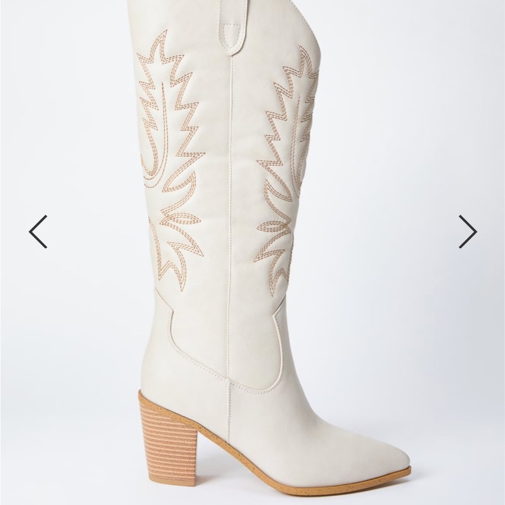 *NEW* Cream knee high cowboy boot